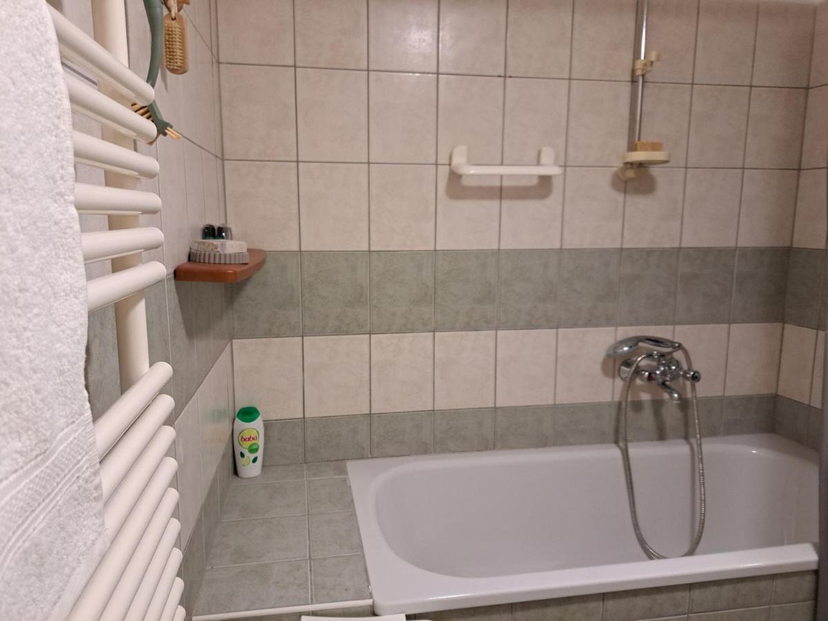 Rozsa Apartman Keszthely Exteriér fotografie